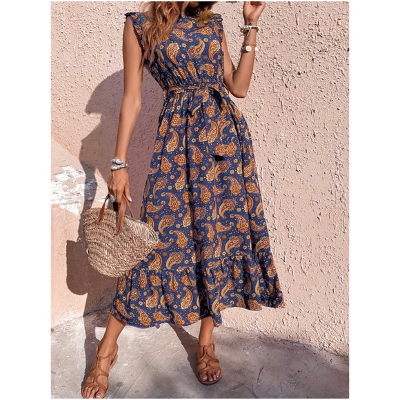 Boho Paisley Floral Print Sleeveless Dress - Picture 4 of 5